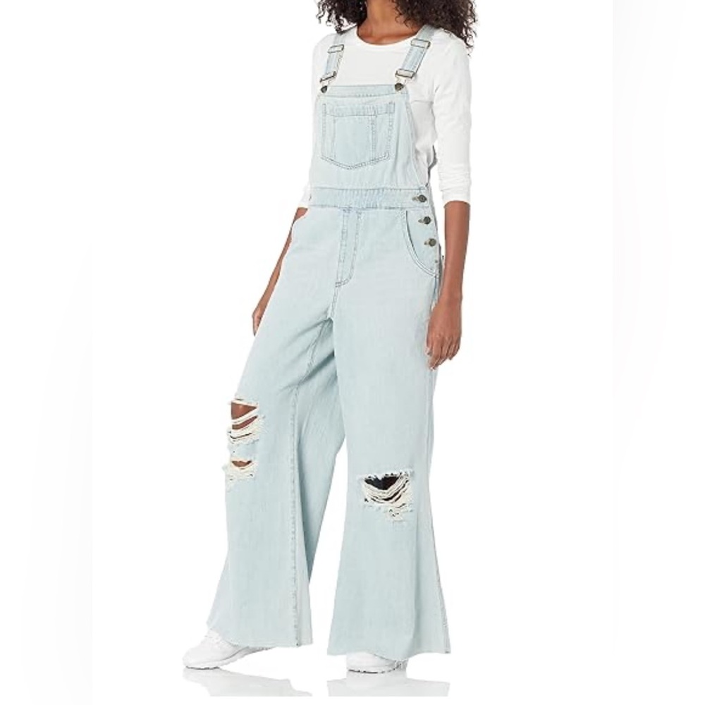 SHOW ME YOUR MUMU Trenton Super Flare Distressed Overalls Light Blue Size Large*